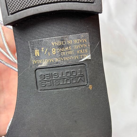 Vintage Y2K Mootsies Tootsies Strappy Flat Square Toe Sandal Silver Beads 8.5 - Picture 2 of 7